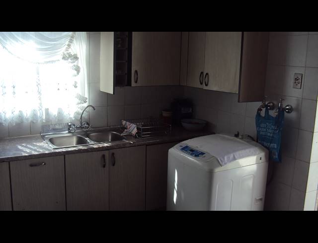 4 BEDROOM FREEHOLD FOR SALE IN KEMPTON PARK WEST